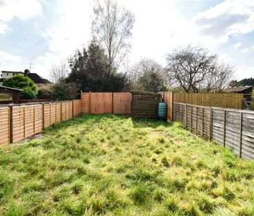 Spacious 1 bedroom maisonette for rent offering excellent access to... - Photo 4