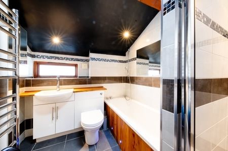 Oxford Street, Woodstock - Photo 5