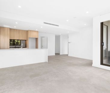 GORGEOUS TWO BEDROOM UNIT ! - Photo 2