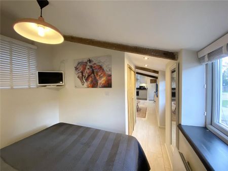 1 bedroom detached house to rent - Photo 4