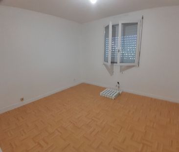 Location Appartement 2 pièces 44m² - Photo 3