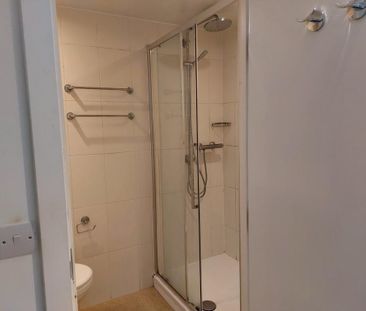 Studio to rent - Photo 6