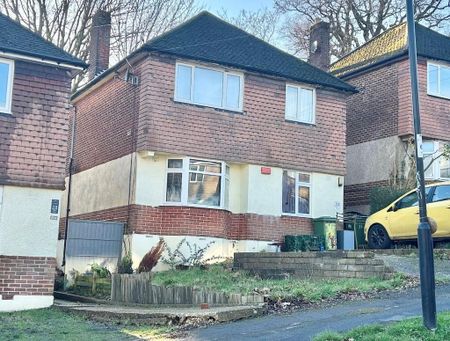 2 bedroom maisonette to rent - Photo 2