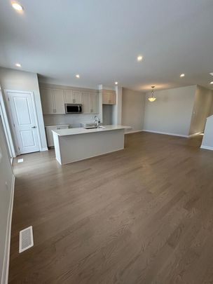 For Lease - 746 Fairline Row, Kanata, Ontario - Photo 1