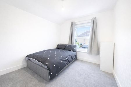 Room in a Shared House, Cranbrook Road, CR7 - Photo 3