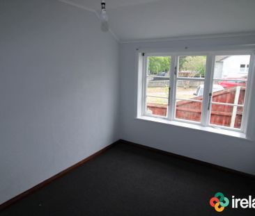 Two Bedroom Home! A Must See For Garden Lovers! - Photo 2