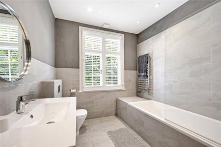 5 bedroom semi-detached house to rent - Photo 5