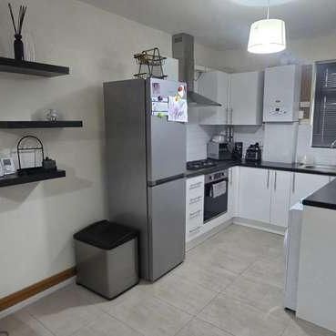 Church Road, Hendon, NW4 - Photo 2