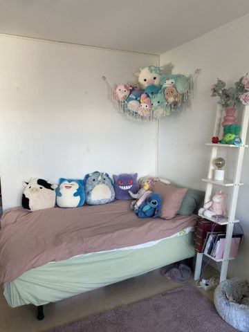 Mysig 1:a med balkong och morgonsol i centrala Vällingby! - Foto 2