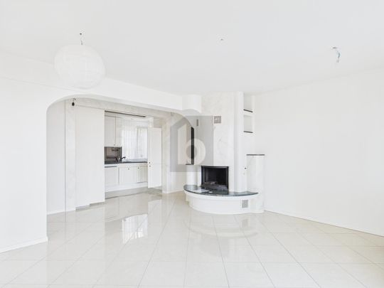 TOP AUSSICHT MIT GROSSER TERRASSE - Foto 1