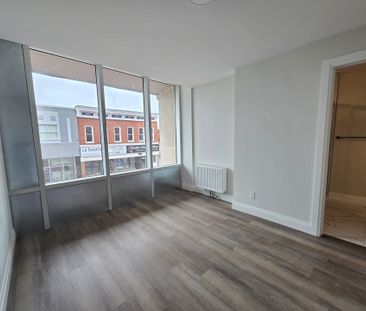 For Lease - 241 Front Street Unit# 207, Belleville, Ontario - Photo 4