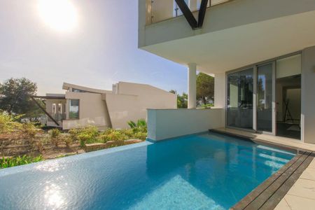 Luxury Townhouse for rent in Sierra Blanca, Spain - Photo 3