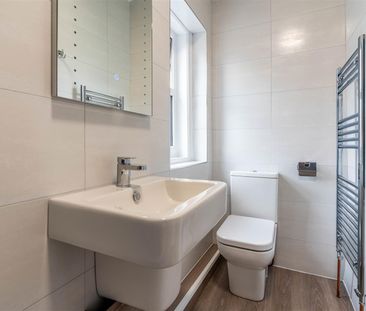 5 bed maisonette to rent in Heaton Road, Heaton, NE6 - Photo 4