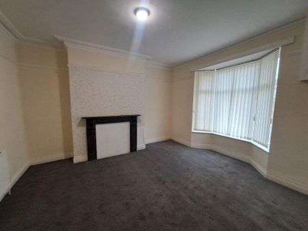 4 bedroom house to rent - Photo 2