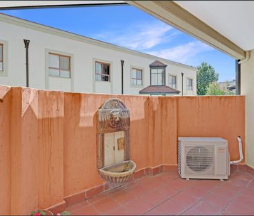 Ground Floor Living in Prime Kingston - Carmina Complex - Photo 1