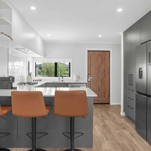 Trentham 3 Bedrooms - Photo 2