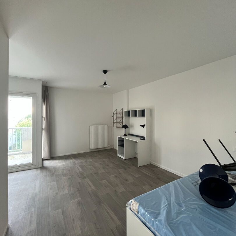 Location Appartement 1 pièce 32m² REIMS 51100 - Photo 1