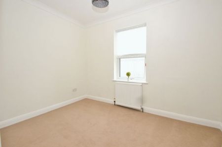 Student Property - Two Double Bedrooms - Photo 5