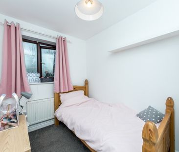 TOPCLIFFE FOLD MORLEY LEEDS LS27 9AY - Photo 5