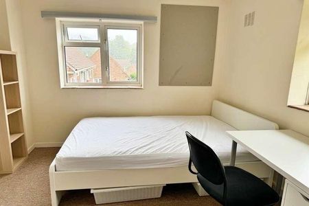 Stanmore, SO22 - Photo 3