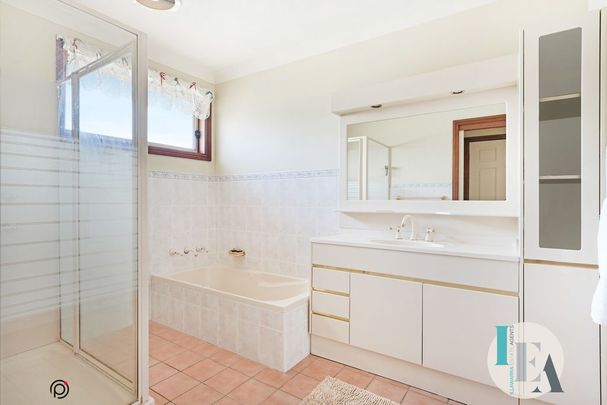 Spacious Home In Great East Side Location - Photo 1