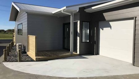 Walk across the road to the beach - Photo 3