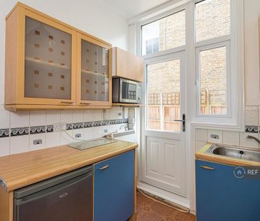 3 bedroom maisonette to rent - Photo 6