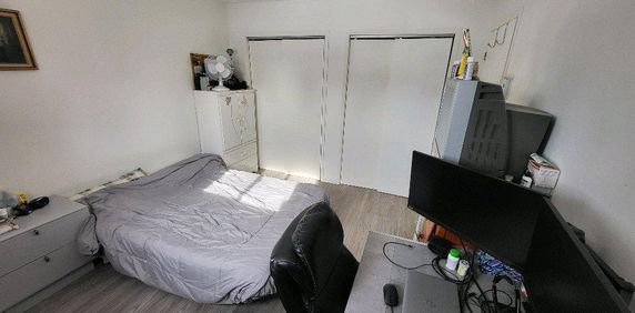 Chambre à louer - Idéal pour étudiants - Photo 2