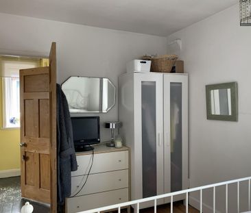 3 bedroom semi-detached house to rent - Photo 5