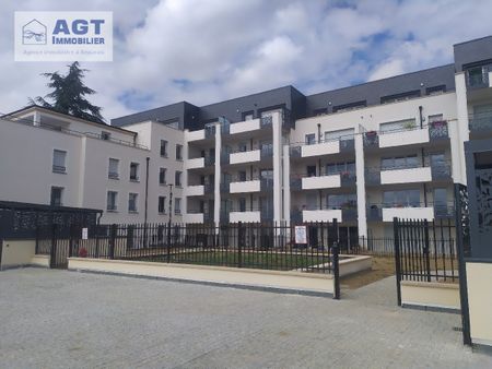 Location Appartement 2 pièces 39m² BEAUVAIS 60000 - Photo 3