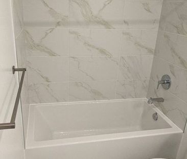 For Lease - 395 Dundas Street Unit# 426, Oakville, Ontario - Photo 6