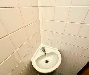 Holloway Road, Islington, London, N7 - Photo 2