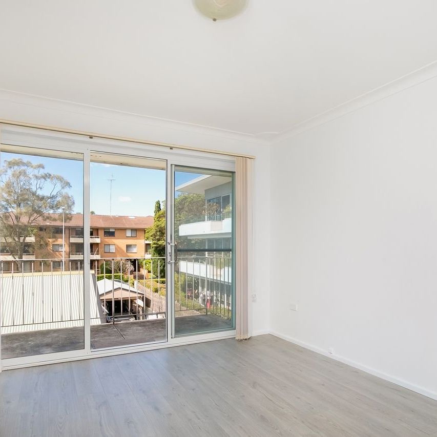 Dee Why, 7/80 Howard Avenue - Photo 1
