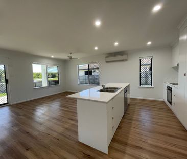 Family-Friendly Living Near Bucasia Beach - Photo 5