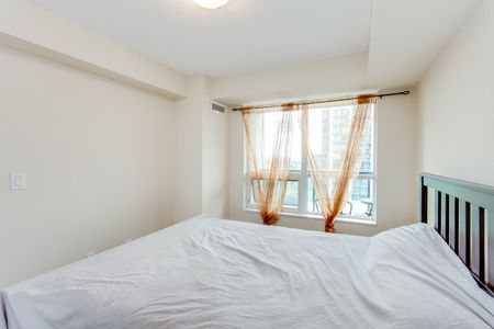 For Lease - 30 North Park Road Unit# 1203, Vaughan, Ontario - Photo 5