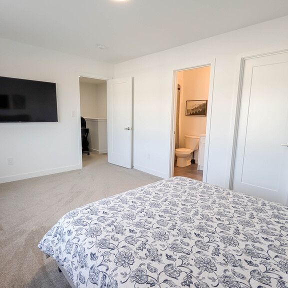 4263 Fourth Ave, Niagara Falls (#723) - 3 Bedroom Apartment - Photo 1