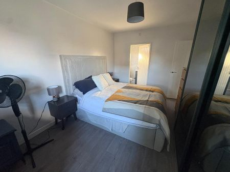 3 bedroom bungalow to rent - Photo 3