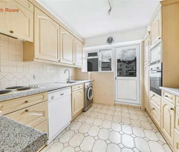 3 bedroom apartment to rent - Photo 6