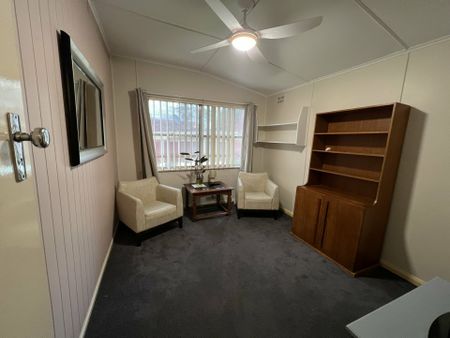 Well maintained furnished granny flat - Photo 2