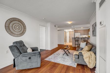 For Lease - 3 Marine Parade Drive Unit# 401, Toronto, Ontario - Photo 2