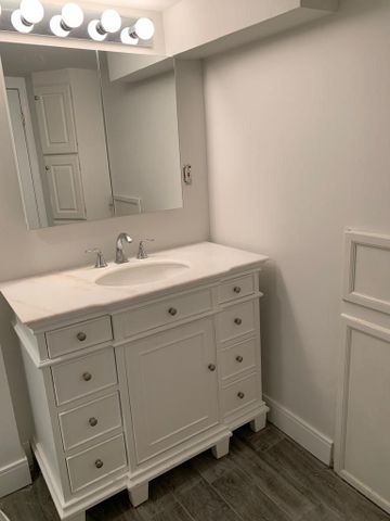 For Lease - 251 Erb Street Unit# Bsmt, Waterloo, Ontario - Photo 4