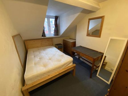 5 bedroom house to rent - Photo 2