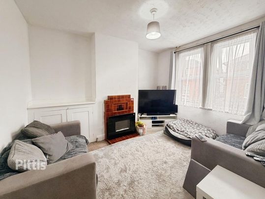 2 bedroom terraced house to rent - Photo 1