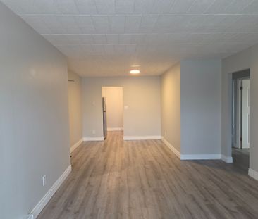 For Lease - 8800 Willoughby Drive Unit# 211, Niagara Falls, Ontario - Photo 2