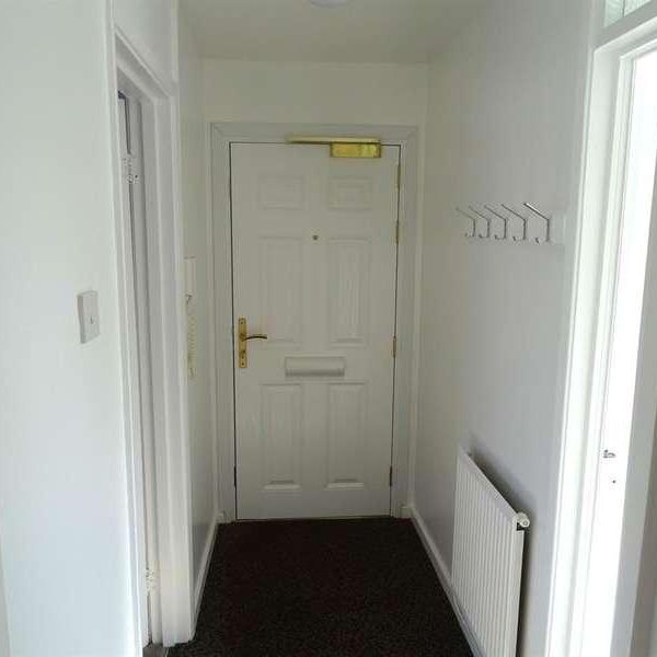 Caerau Lane, Cardiff, CF5 - Photo 1