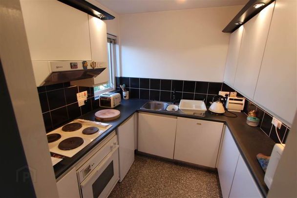 Apt 9, Colenso Court, Belfast, BT9 5BB - Photo 1