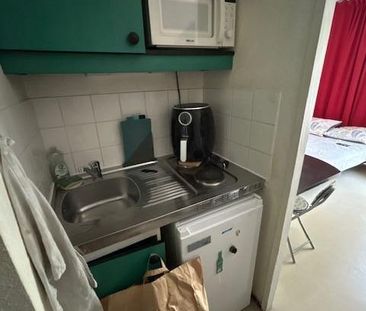 Location Appartement 1 pièce 16m² POITIERS 86000 - Photo 6