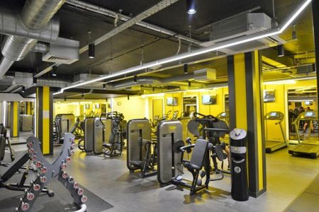 1 Bed Flat, London, SE8 - Photo 2