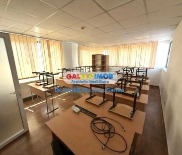 Cladire birouri / clinica / scoala, 800 mp, renovata 2024, acces din 2 - Photo 2