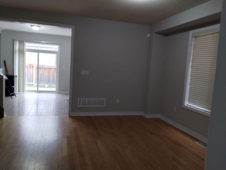 For Lease - 18 Gastonia Road, Brampton, Ontario - Photo 4